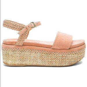 💥SALE💥 Stuart Weitzman Yourway Sandal